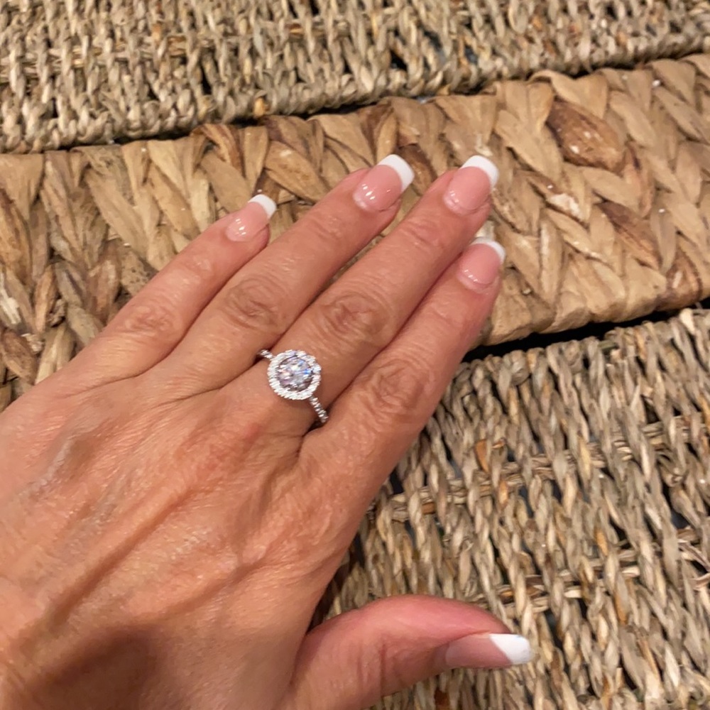 14k Gold plated over Sterling silver Engagement Ring with 1ct Round CZ - Picture 3 of 13